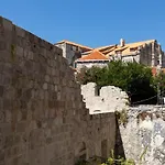 Nono's House Ii دوبروفينك